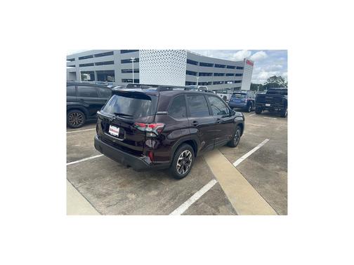 Dark Mahogany Pearl 2026 Subaru Forester Premium