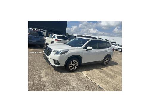 2022 Subaru Forester Premium