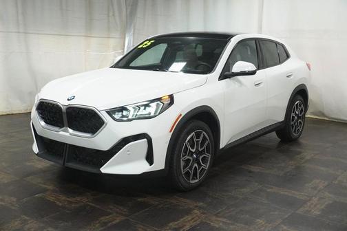 2025 BMW X2 xDrive28i