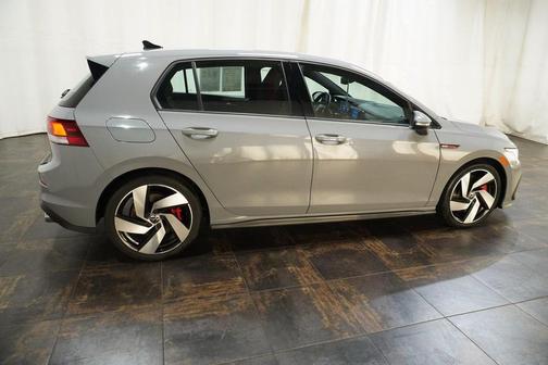2022 Volkswagen Golf GTI 2.0T S
