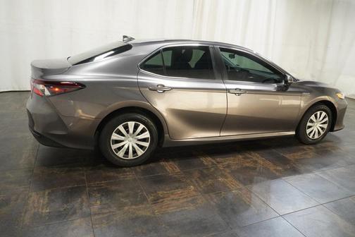 2021 Toyota Camry Hybrid LE