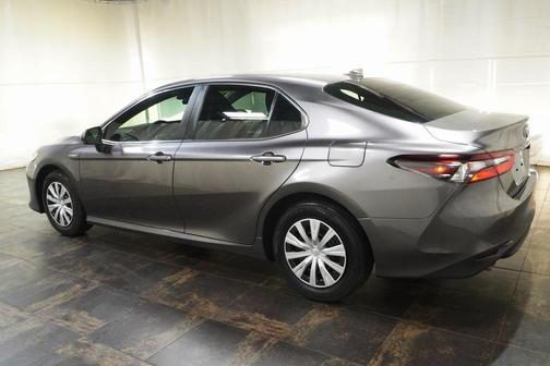 2021 Toyota Camry Hybrid LE