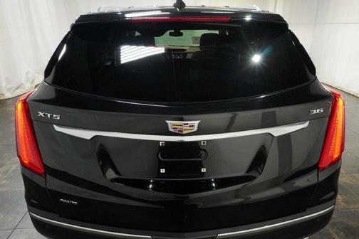 2019 Cadillac XT5 Platinum