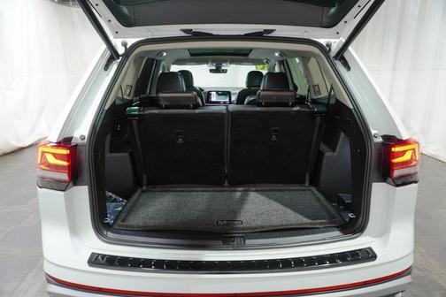 2024 Volkswagen Atlas 2.0T Peak Edition SE w/Technology