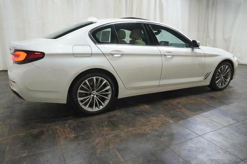 2023 BMW 530 i xDrive