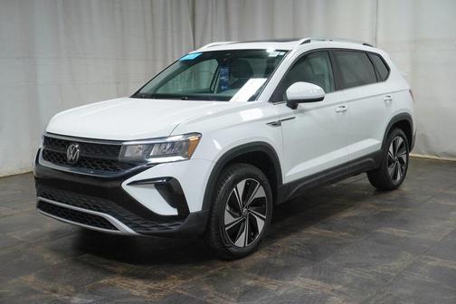 2024 Volkswagen Taos 1.5T SE