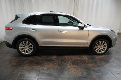2019 Porsche Cayenne Base