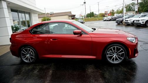 2025 BMW 230 i xDrive