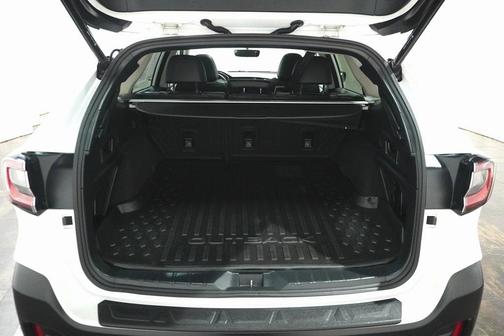 2021 Subaru Outback Onyx Edition XT