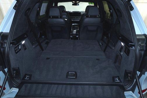 Brooklyn Gray Metallic 2023 BMW X7 xDrive40i