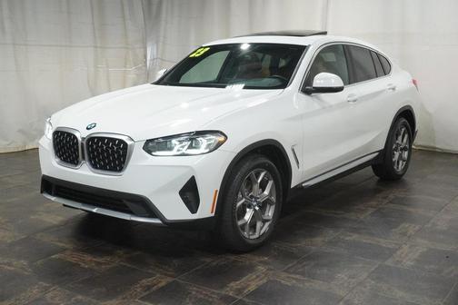 2023 BMW X4 xDrive30i