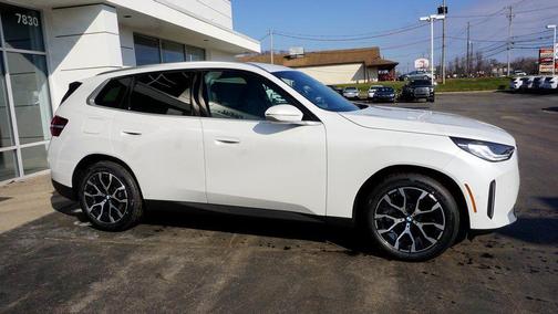 Mineral White Metallic 2026 BMW X3 30 xDrive