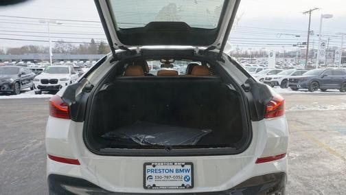 2026 BMW X6 xDrive40i
