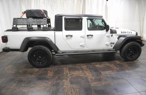 2020 Jeep Gladiator Sport