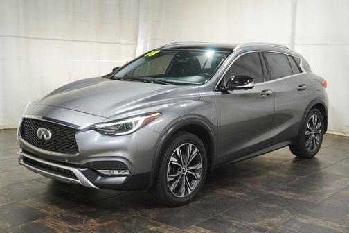 2018 INFINITI QX30 ESSENTIAL