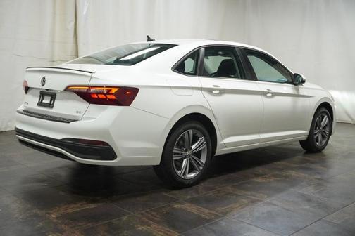 2023 Volkswagen Jetta 1.5T SE