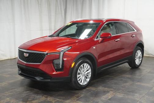 2024 Cadillac XT4 Luxury