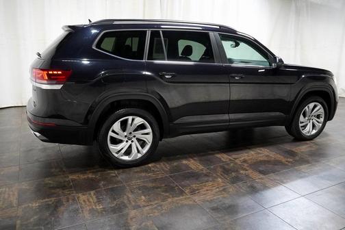2022 Volkswagen Atlas 3.6L SE w/Technology