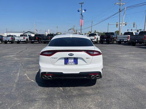2019 Kia Stinger GT2