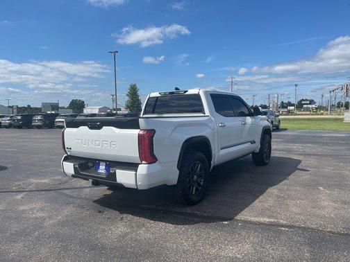 2024 Toyota Tundra Hybrid Platinum