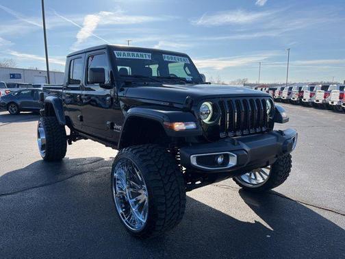 2021 Jeep Gladiator Overland