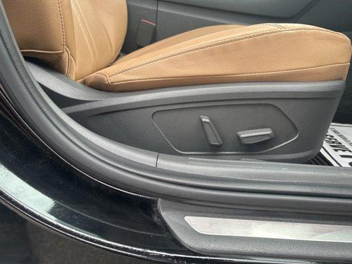 2023 Hyundai SONATA Hybrid Limited