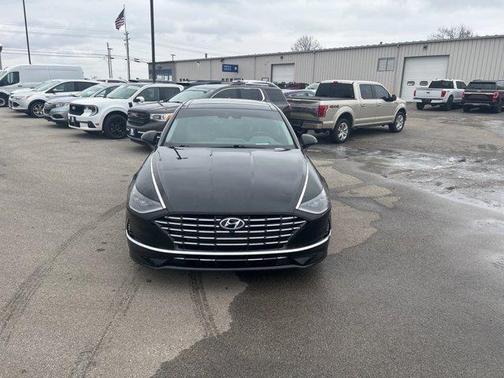 2023 Hyundai SONATA Hybrid Limited