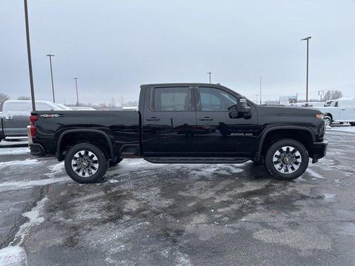 2023 Chevrolet Silverado 2500 Custom