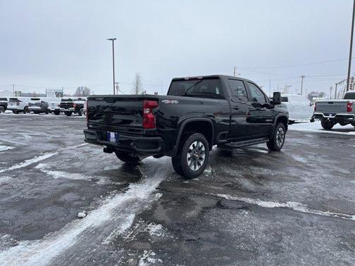 2023 Chevrolet Silverado 2500 Custom