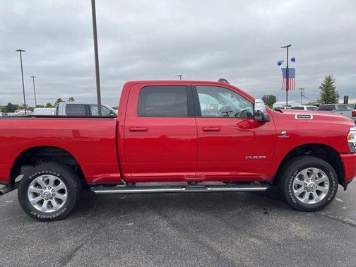 2023 RAM 2500 Laramie Crew Cab 4x4 6'4' Box