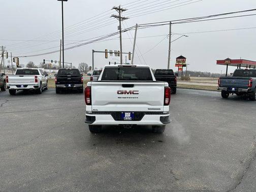 2024 GMC Sierra 1500 Elevation