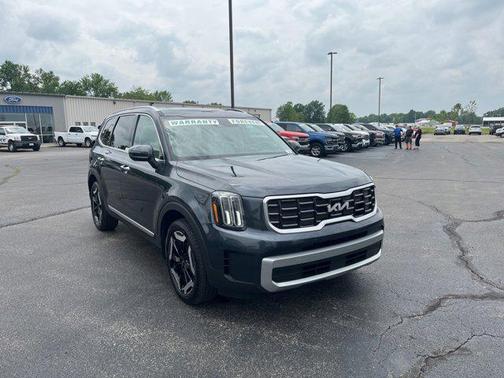 2023 Kia Telluride S