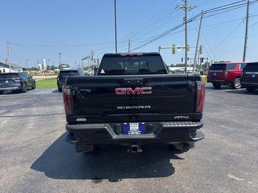 2024 GMC Sierra 2500 AT4