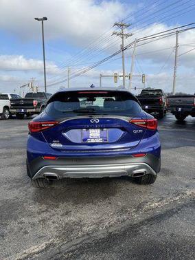2018 INFINITI QX30 ESSENTIAL