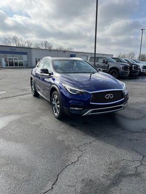 2018 INFINITI QX30 ESSENTIAL