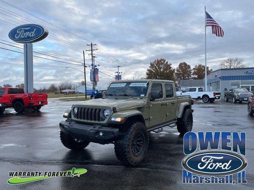 2025 Jeep Gladiator Nighthawk