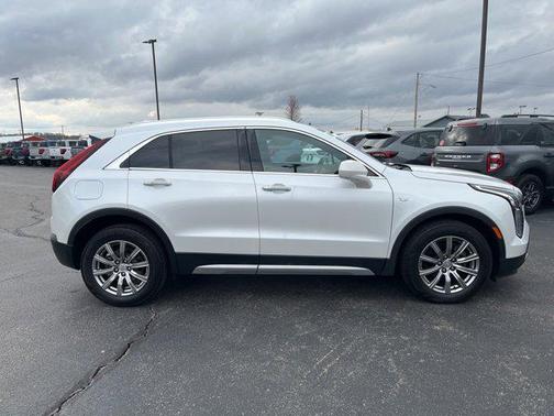 2019 Cadillac XT4 Premium Luxury