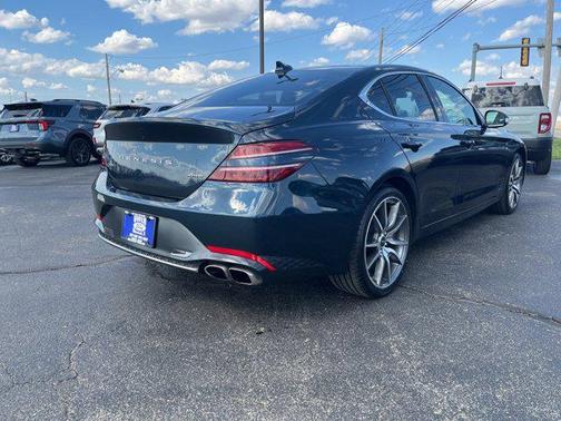 2023 Genesis G70 2.0T AWD