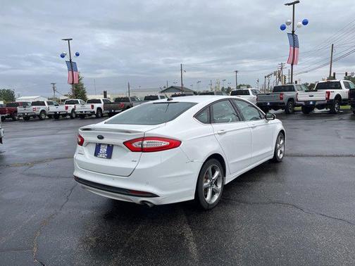 2015 Ford Fusion SE