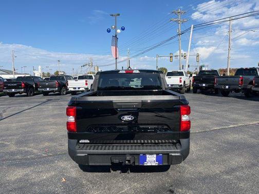 2025 Ford Maverick XL