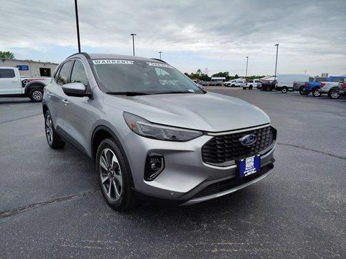 2023 Ford Escape Platinum