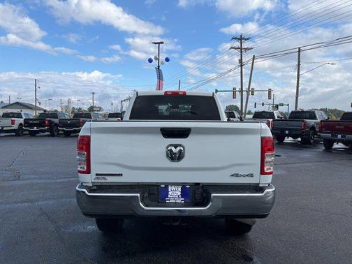 2024 RAM 2500 Big Horn Crew Cab 4x4 6'4' Box