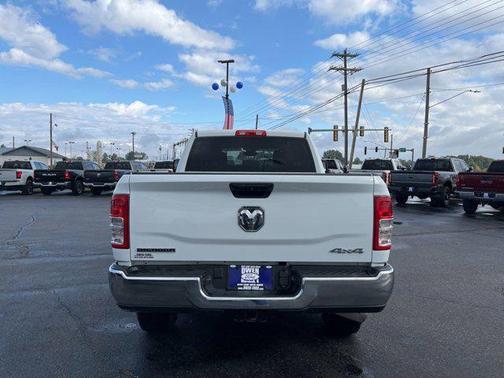 2024 RAM 2500 Big Horn Crew Cab 4x4 6'4' Box