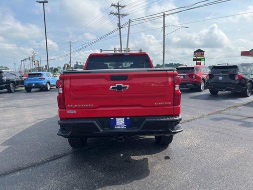 2024 Chevrolet Silverado 1500 Custom Trail Boss