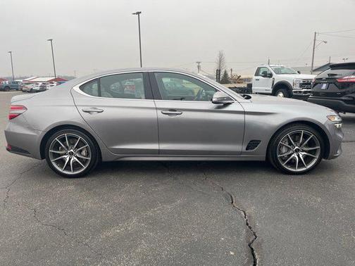 2024 Genesis G70 2.5T RWD