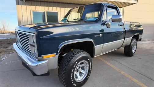 1984 GMC Pickup Truck Base