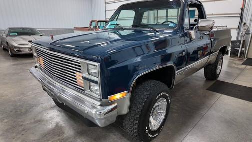 1984 GMC Pickup Truck Base
