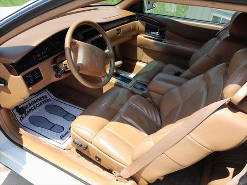 1995 Cadillac Eldorado Standard