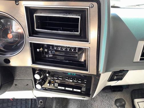 1989 Chevrolet Blazer Base