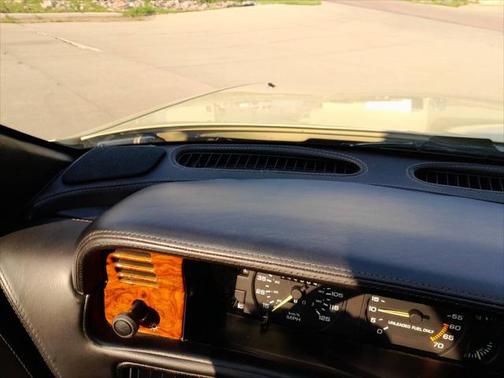 1991 Chrysler TC by Maserati Base 2dr Convertible